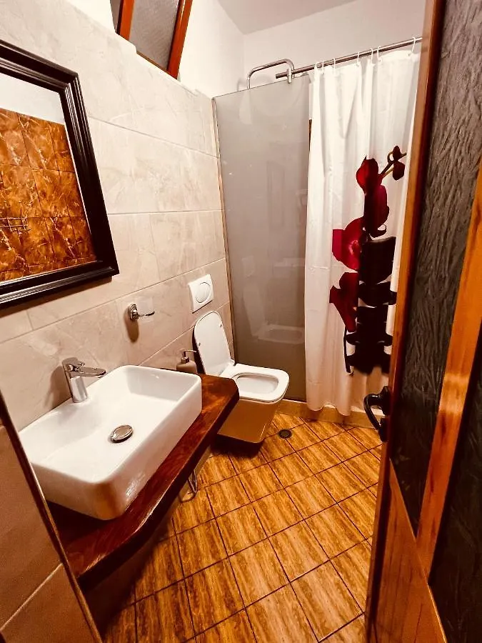 Kris Guesthouse Berat Albania