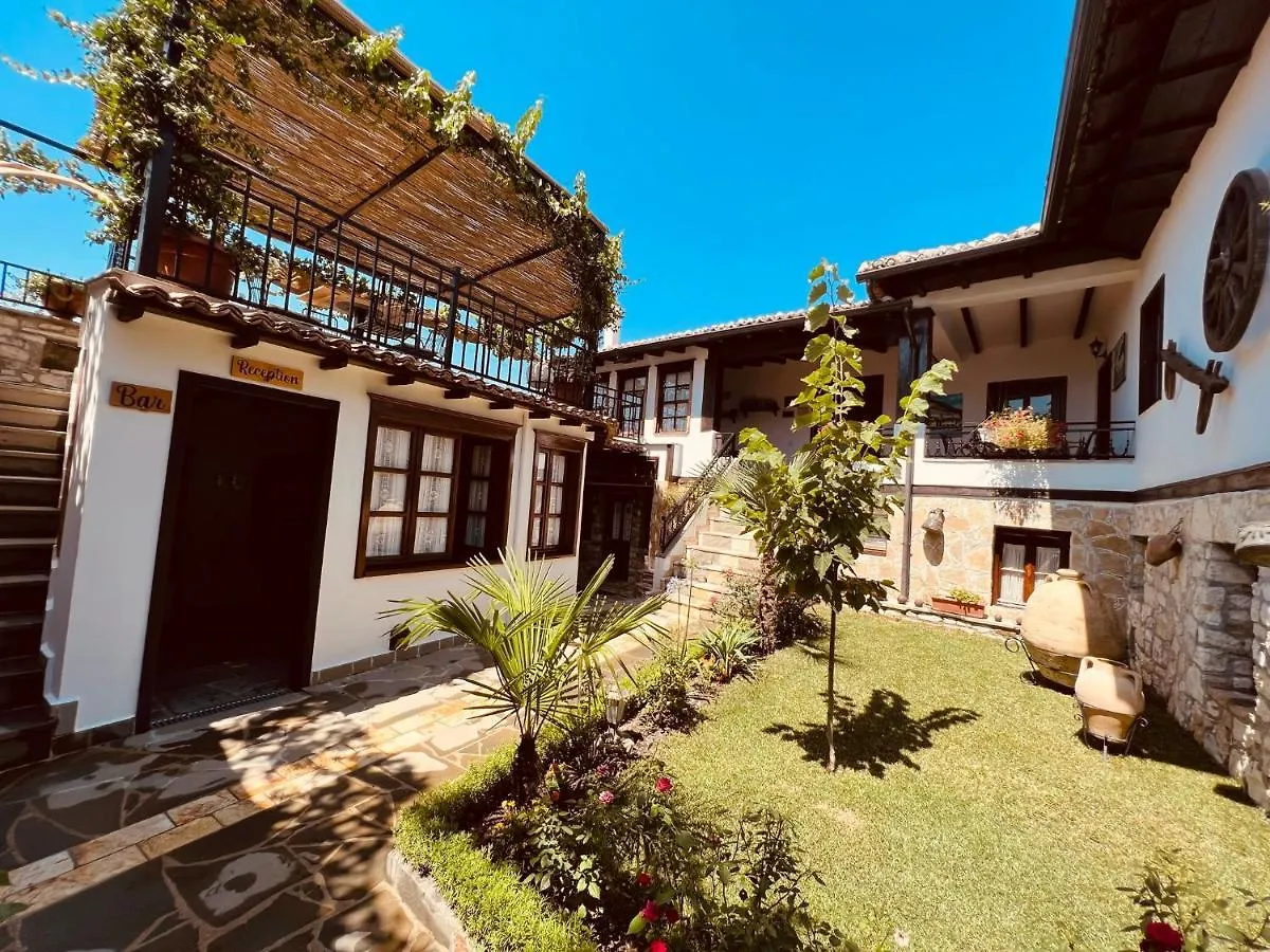 Kris Guesthouse Berat Affittacamere