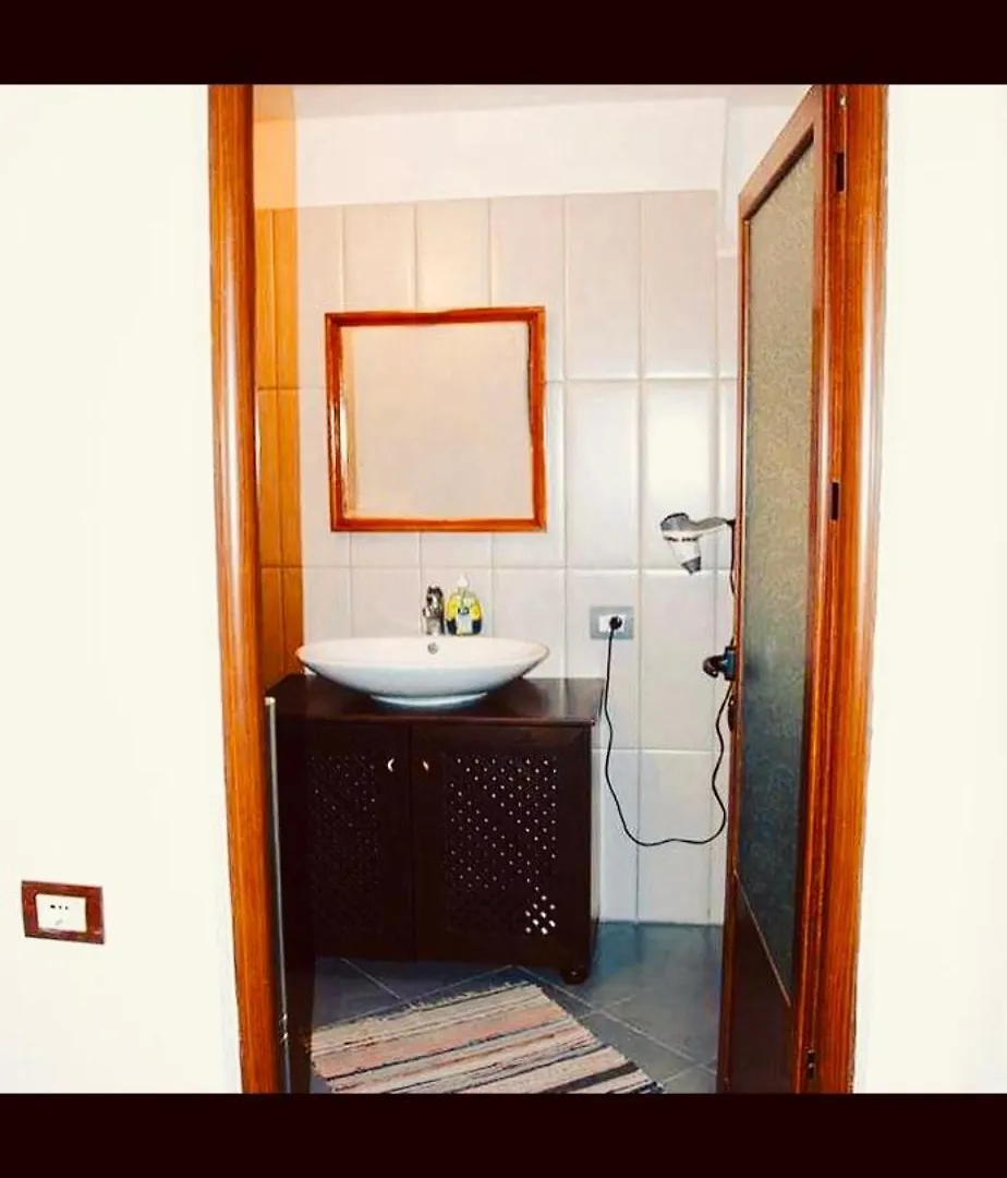 Kris Guesthouse Berat Affittacamere