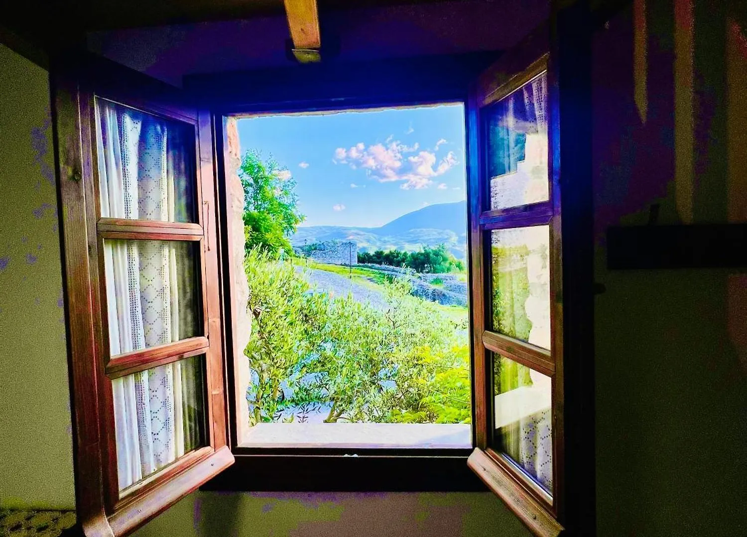 Kris Guesthouse Berat 0*,