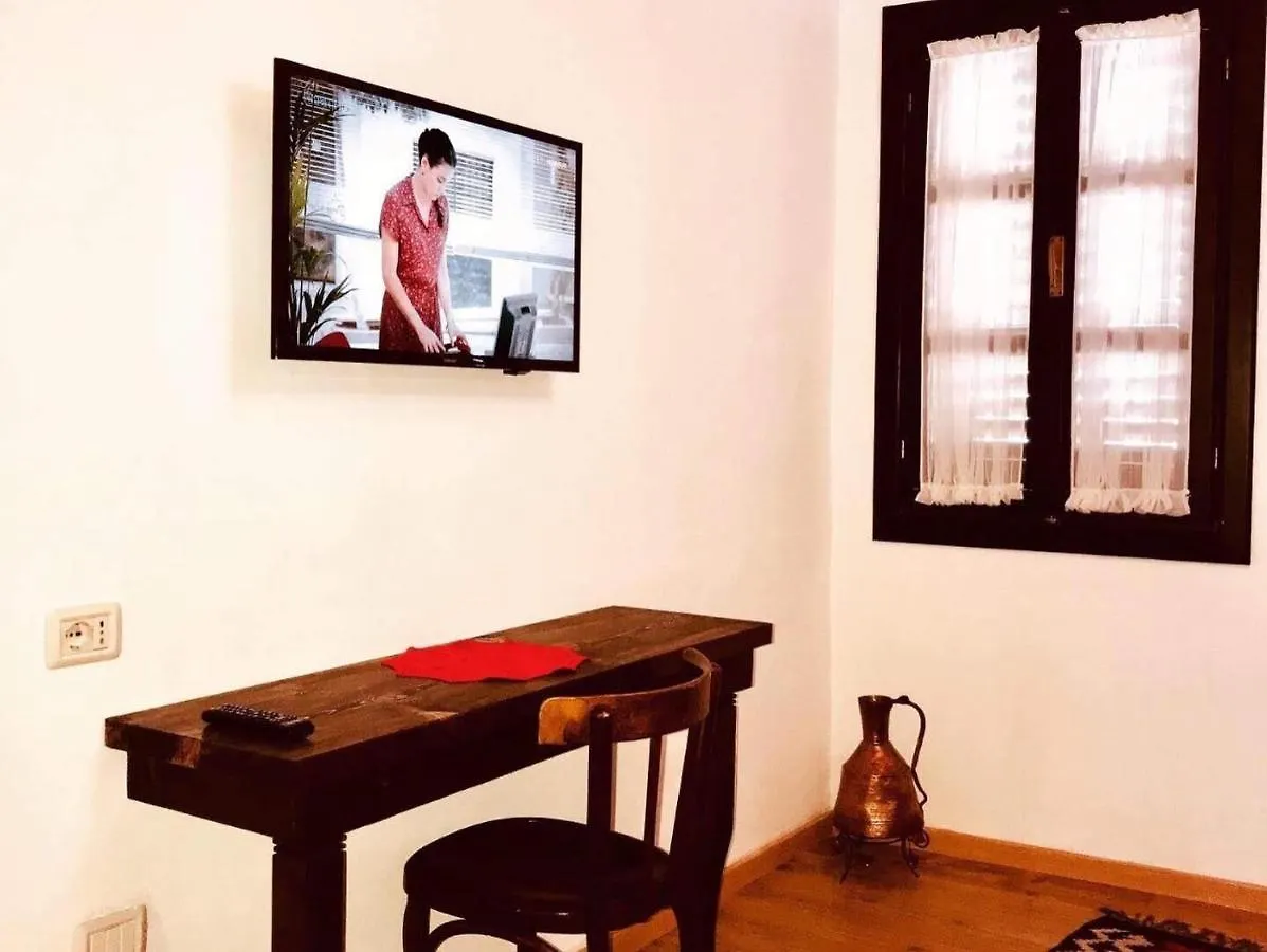 Kris Guesthouse Berat Guest house