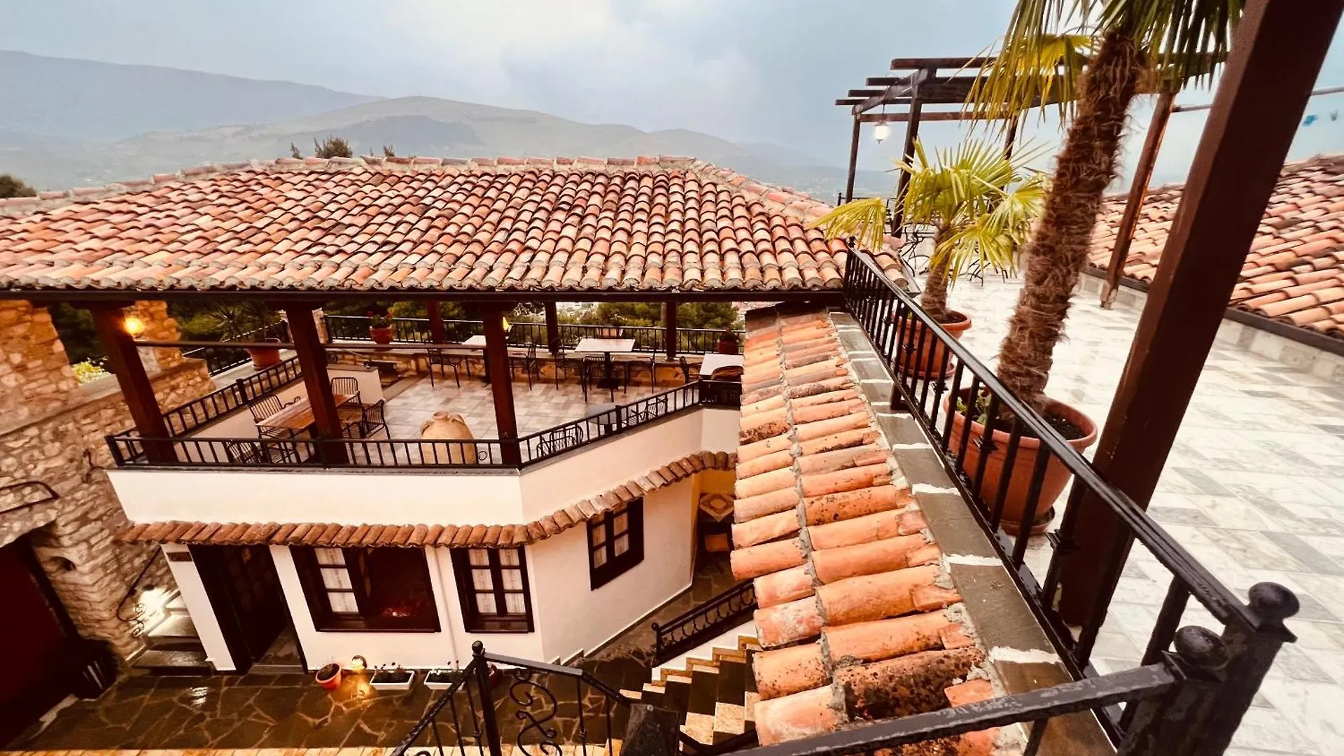 Kris Guesthouse Berat Guest house